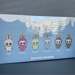 Set of The Monster Exciting Macaron (6 pcs)